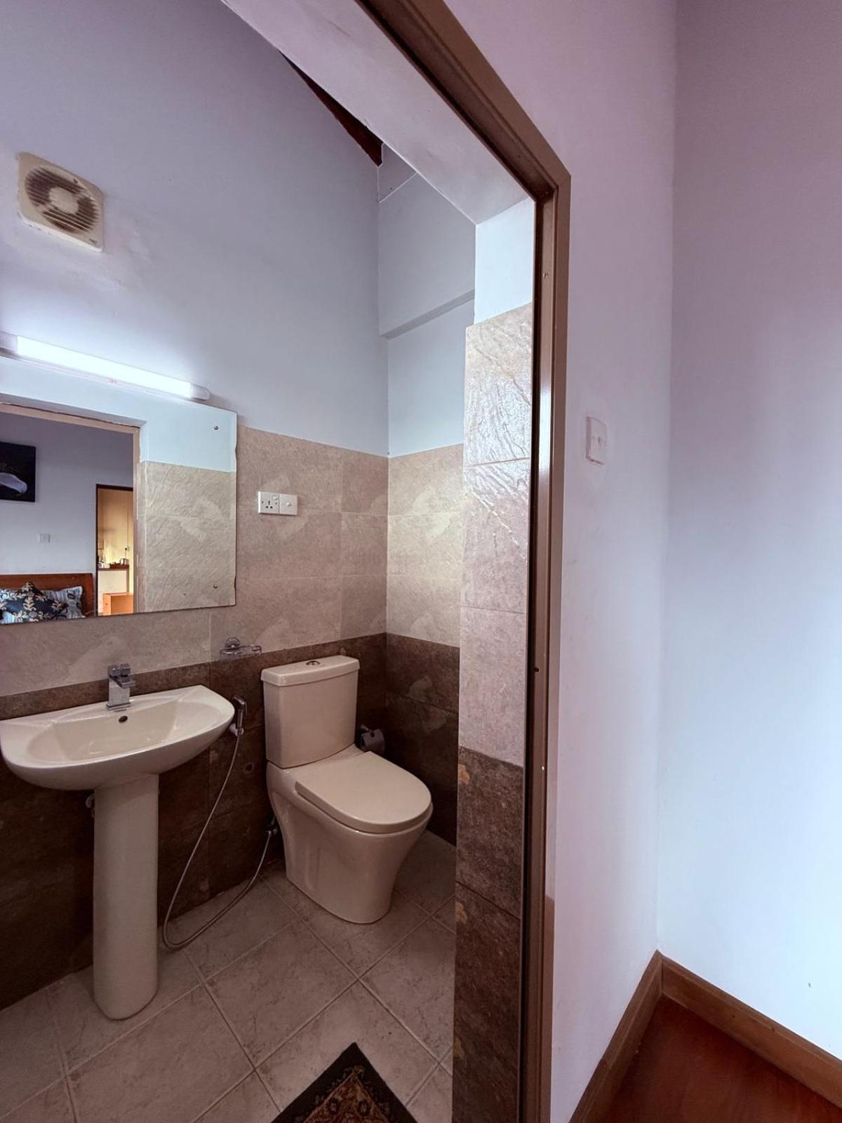Resident View Homestay Kandy Exterior foto